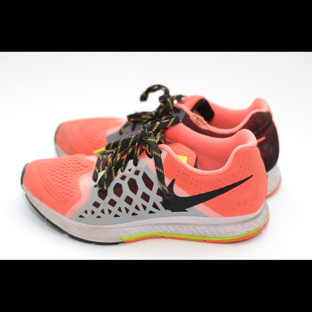 Nike Air Zoom Pegasus Women's Running Shoe sz 9